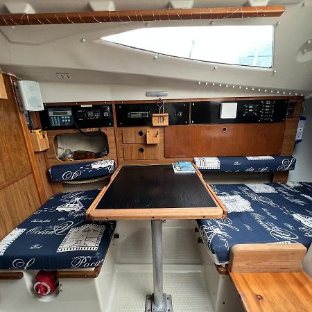 Nuit Insolite Sur Un Bateau Au Havre Le Havre Eksteriør bilde